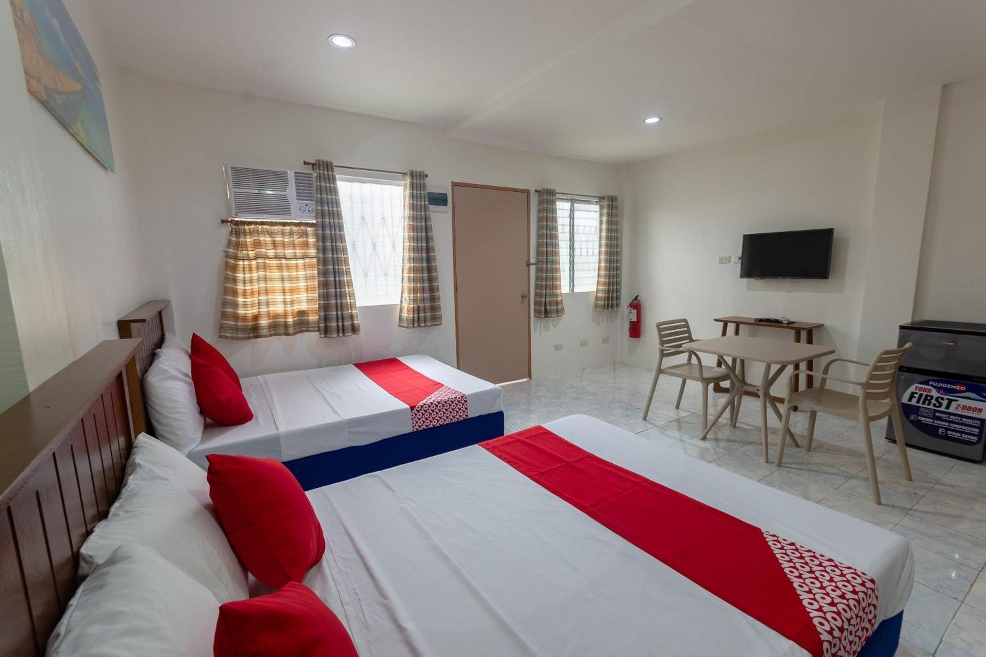 3J'S And K Apartment Lapu-Lapu City Exterior photo