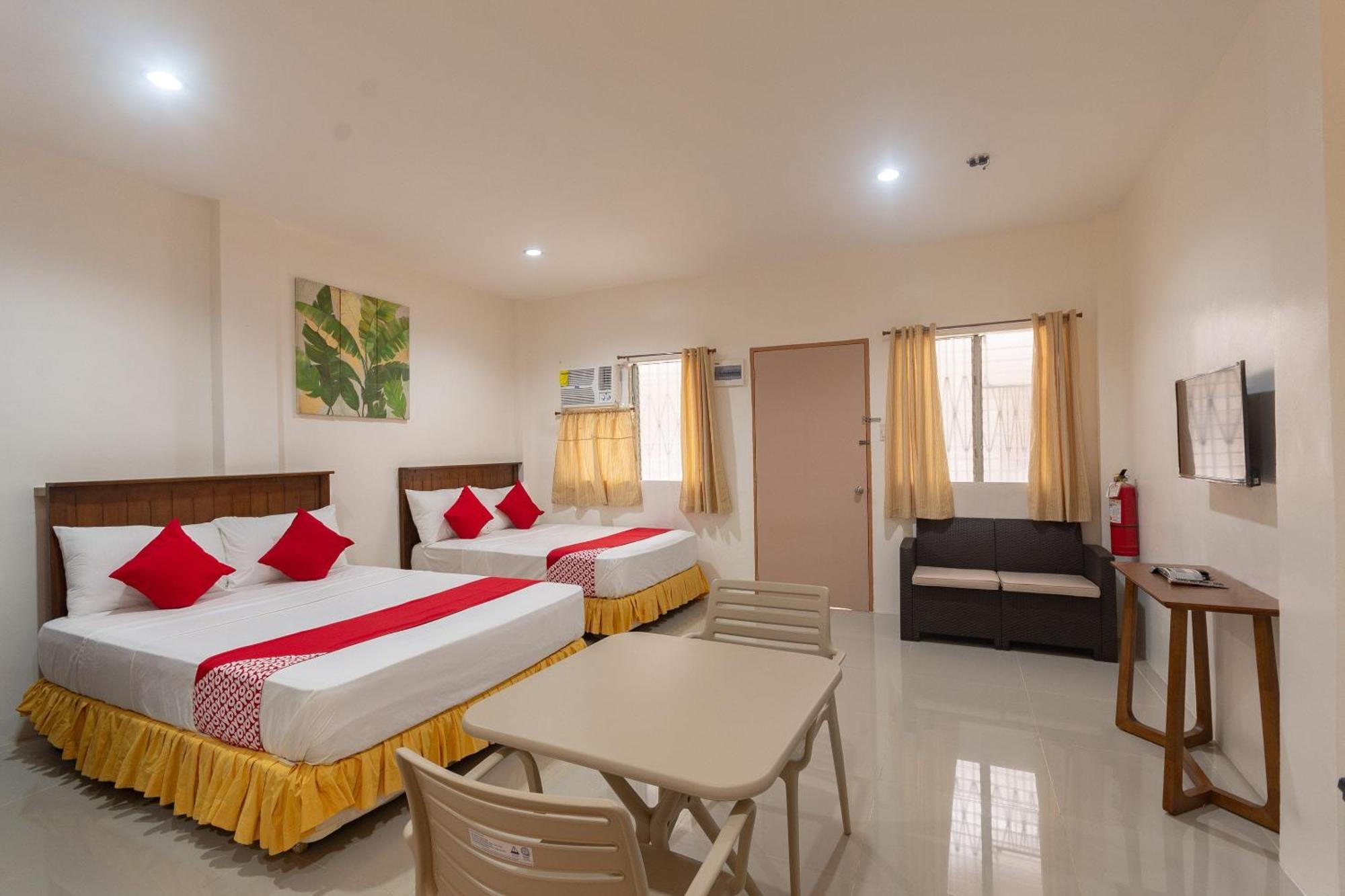 3J'S And K Apartment Lapu-Lapu City Exterior photo